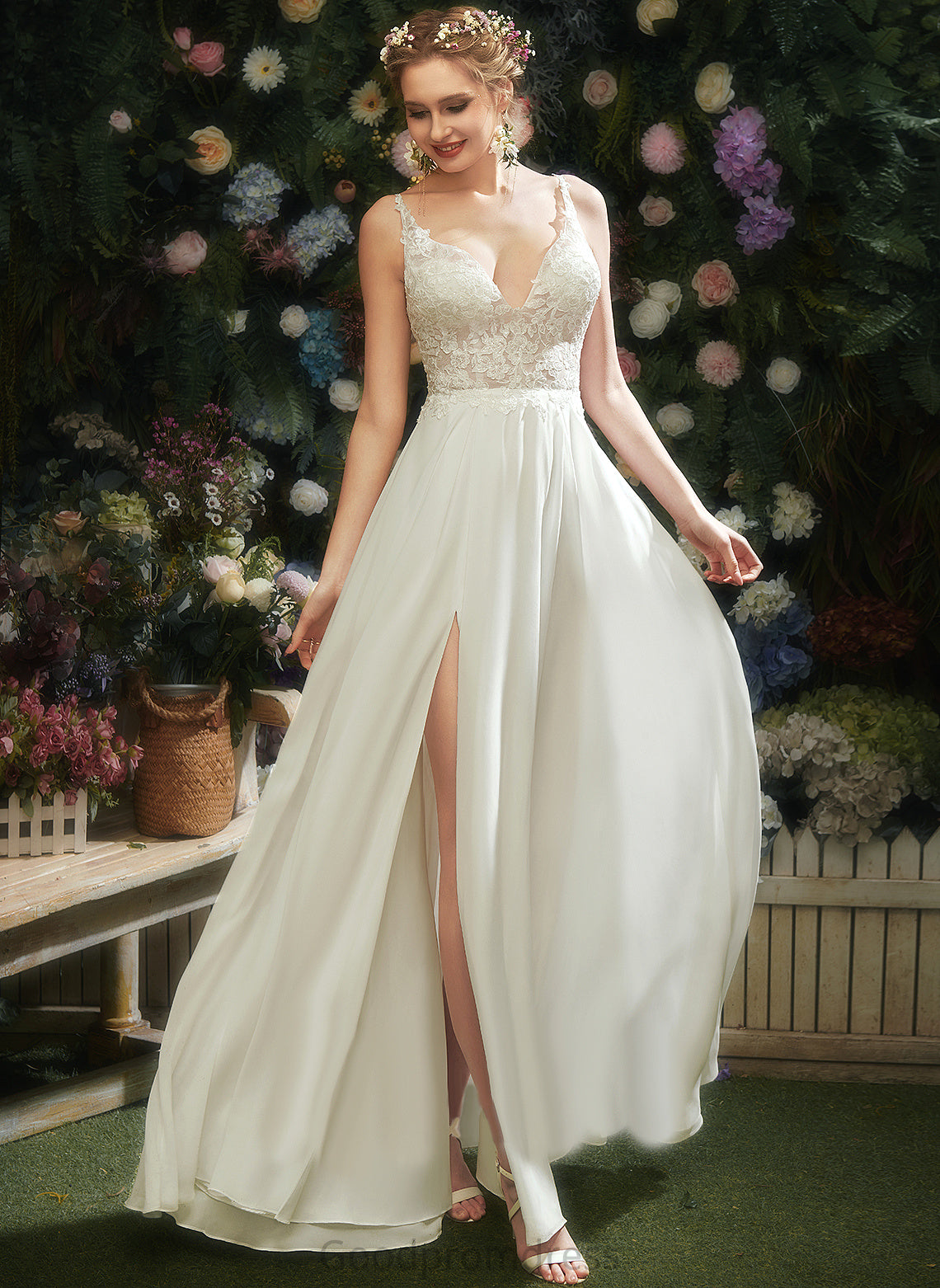 Moira Chiffon A-Line Floor-Length Lace Dress Wedding Dresses V-neck Wedding